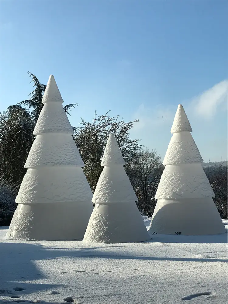 modulo-sapin-decoratif-sous-la-neige